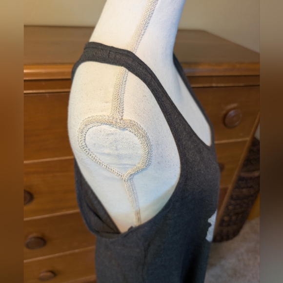 Wisconsin Badgers WI STATE tank top women's large - Picture 4 of 7